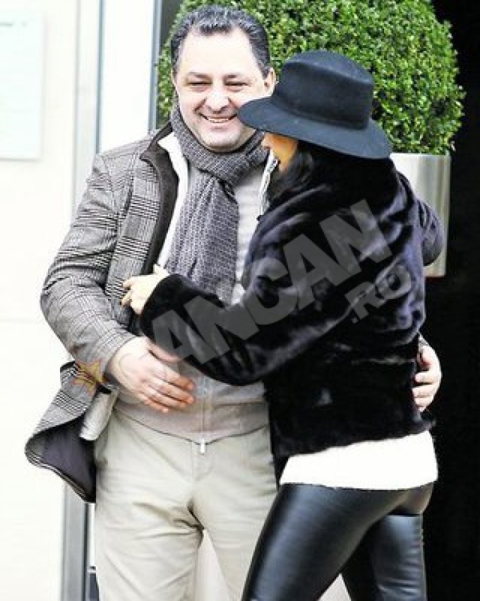 Vanghelie si Oana MIzil