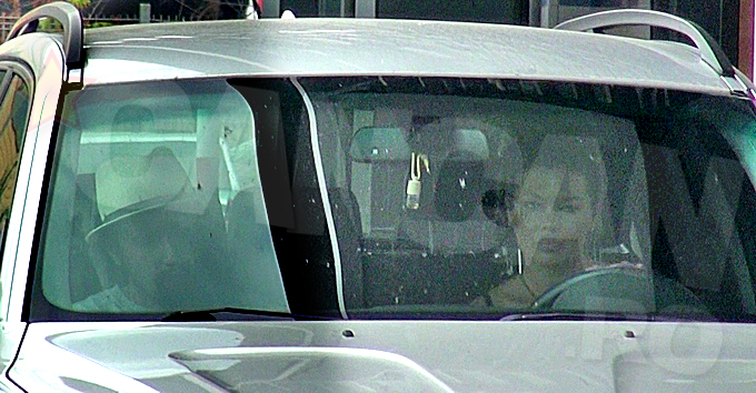 Gina a cosndus masina si a si platit produsele comandate