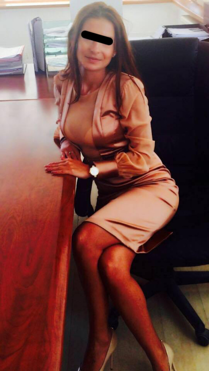 Alina Marulis a negat de fiecare data ca intre ea si Victor Slav este ceva