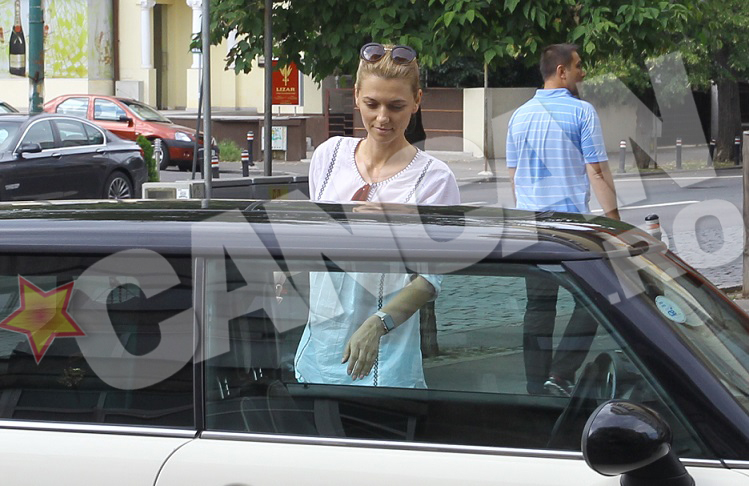 Au plecat acasa separat