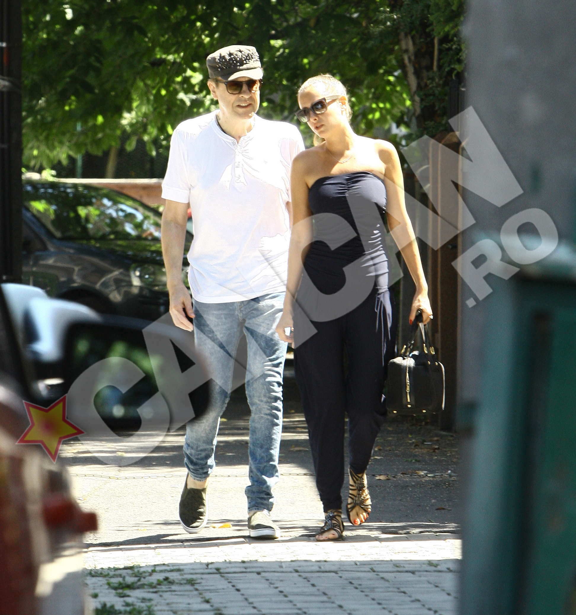 Cantaretul a iesit extrem de vesel din spital