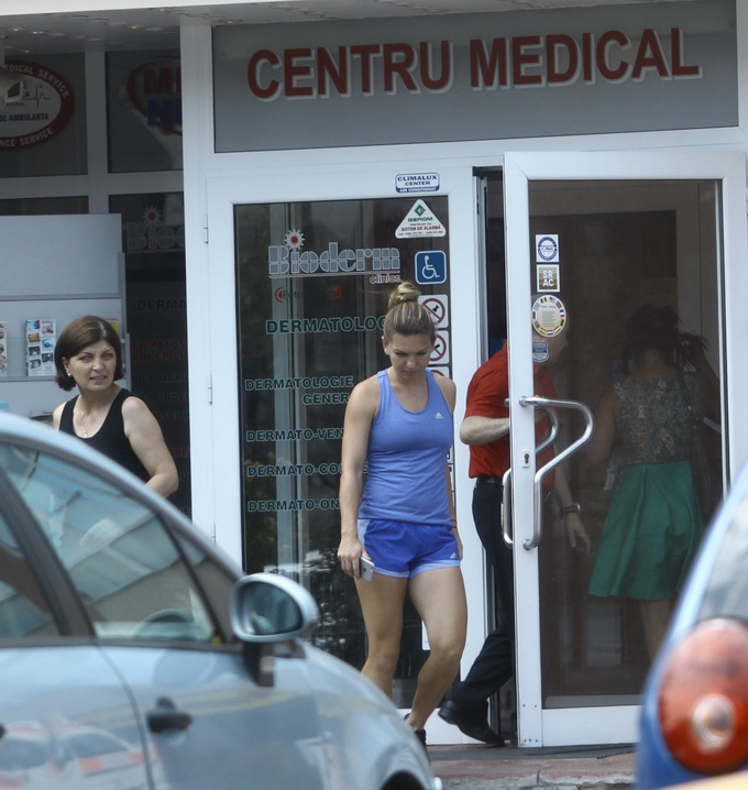 Simona a iesit din centrul medical situat in nordul Capitalei