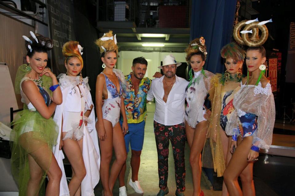 Dragos este prezent in toate prezentarile lui Bote