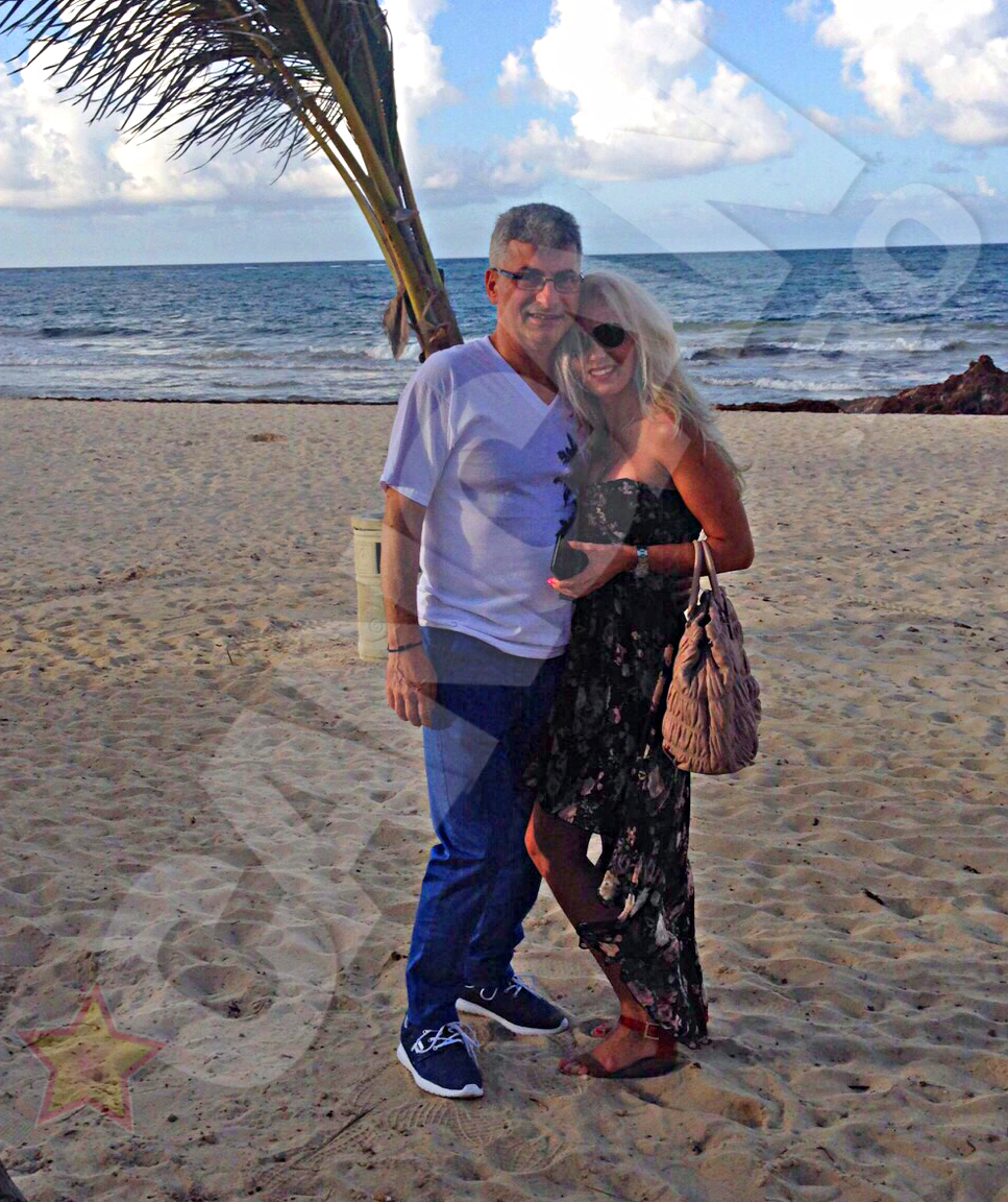 Silviu Prigoana o tine strans in brate.