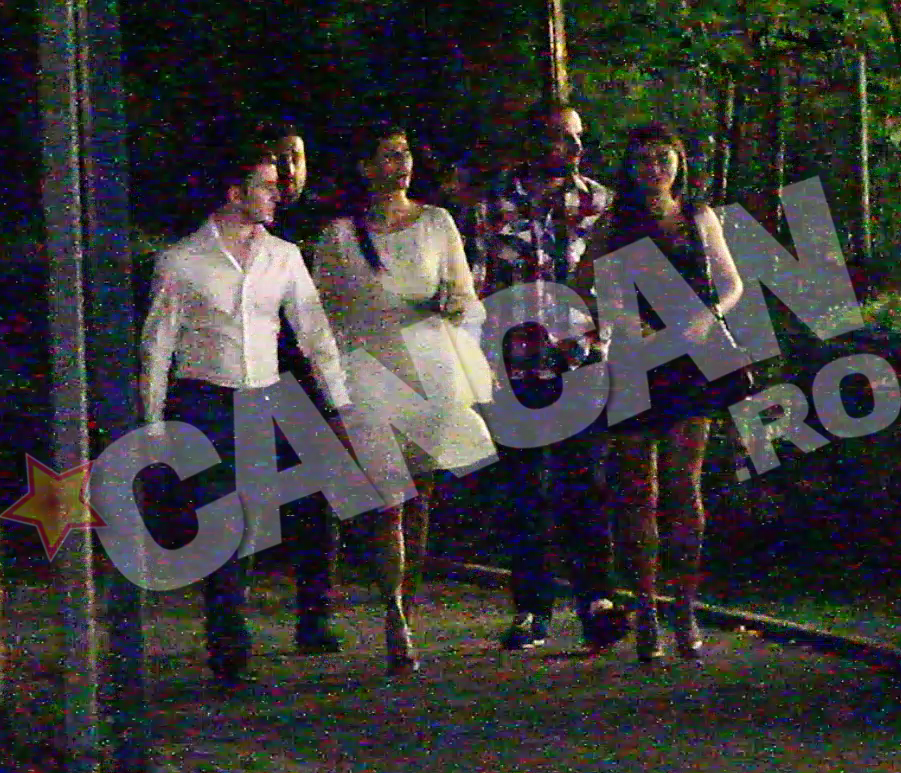 Iata dovada ca Roxana si Stefan(foto:imbracati in alb) sunt impreuna
