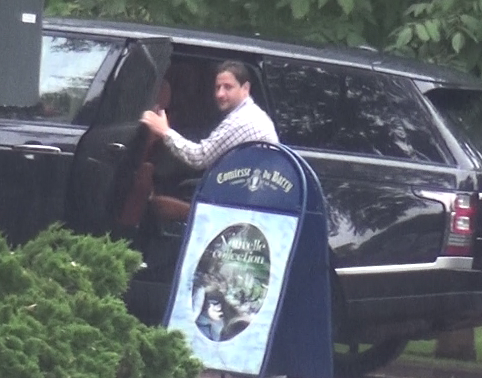 Stelian Gheorghe a dus dulciurile la masina