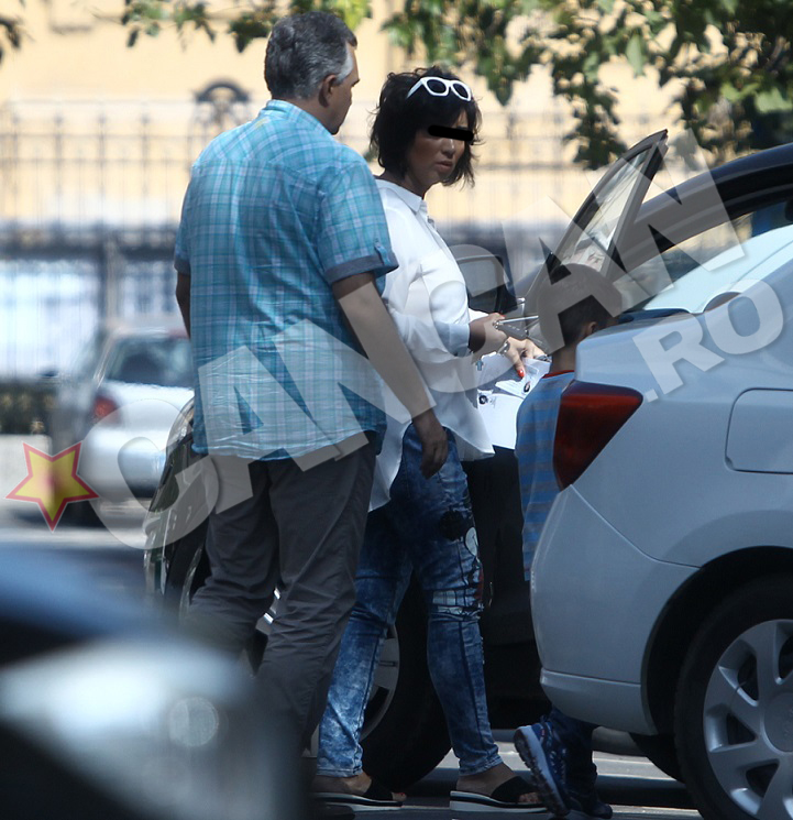 Fostii soti Prigoana nu se pun de acord cu privire la scoala in care vor invata cei mici