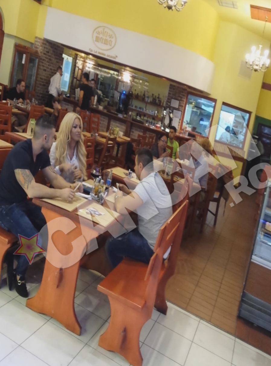 Lore se simte bine in preajma celor doi