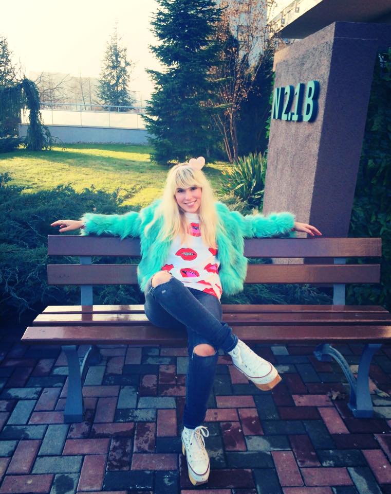 Chiar si in timpul liber, Corina este la fel de fashion