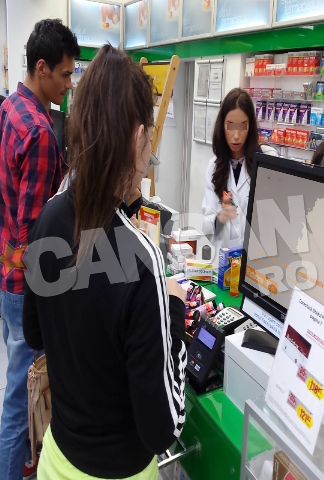 Andreea si-a cumparat foarte multe medicamente de raceala