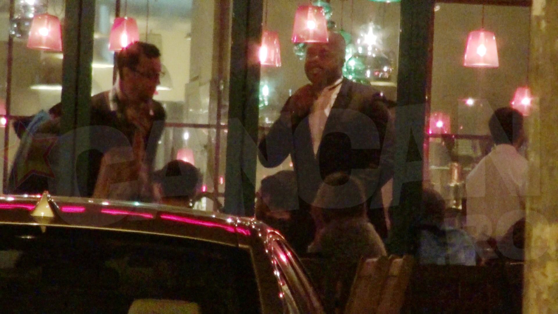 Andreea si Cabral au luat masa in oras, alaturi de un alt cuplu