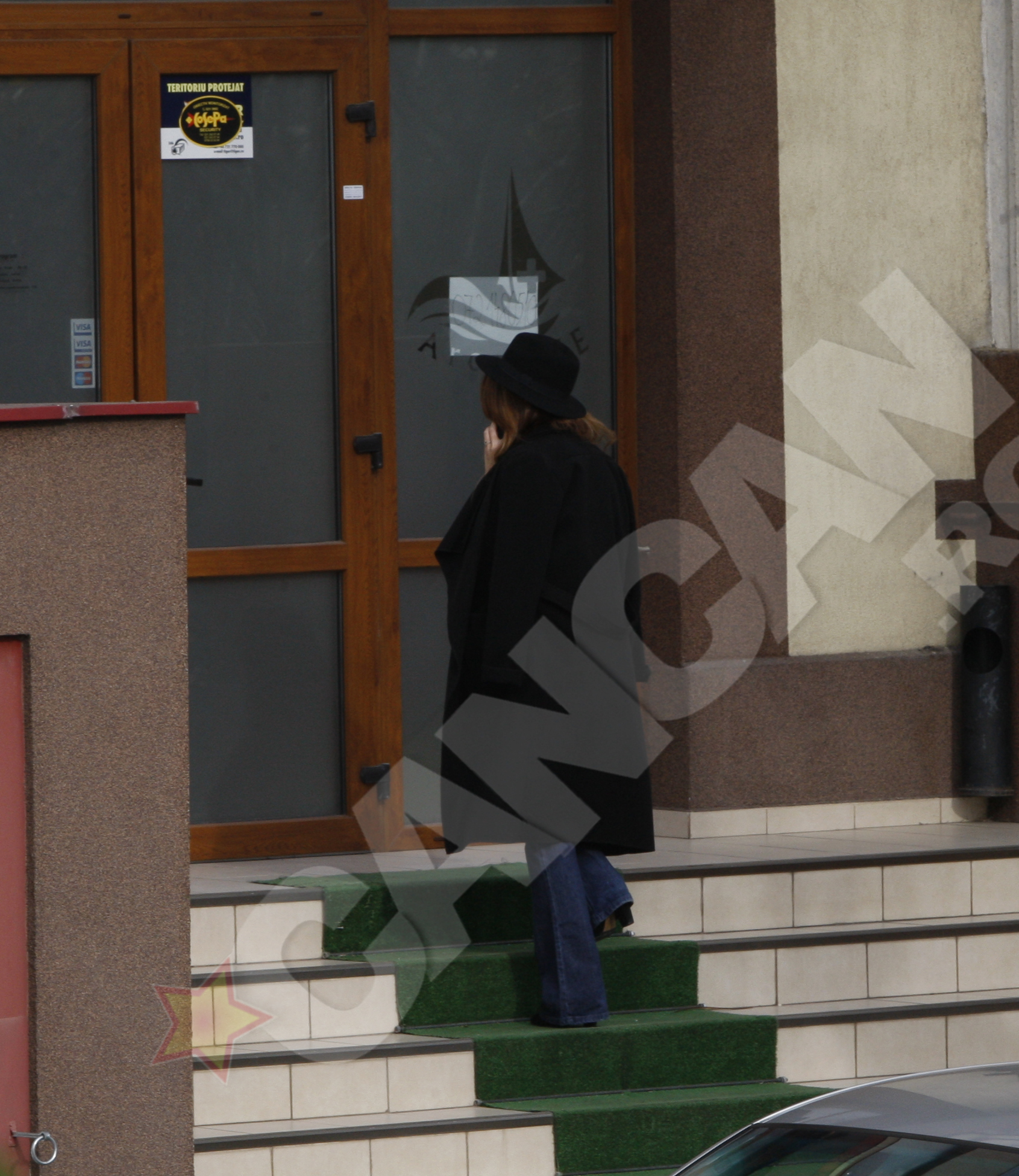 Intra in cabinetul medicului