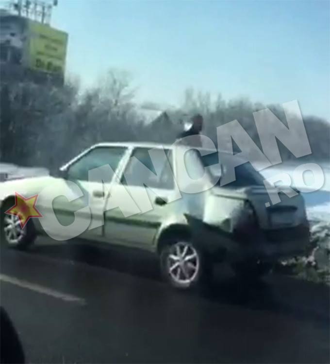 Unul dintre soferi, in stare de soc