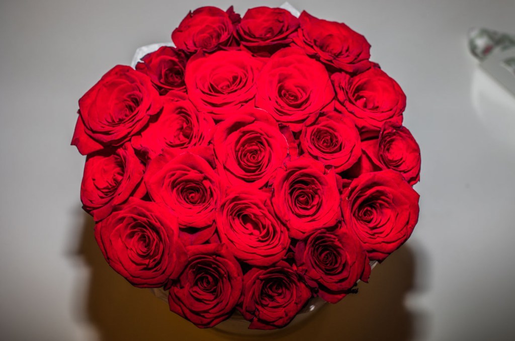 Cabral va oferi un buchet de flori soţiei unui fan norocos.