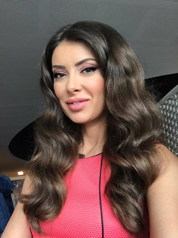 Laura Teodoru i-a furat inima lui Stelu