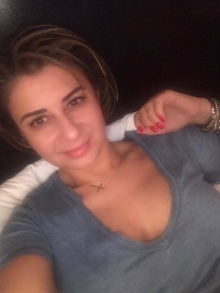 Anamaria Prodan a demonstrat că arată foarte bine şi fără machiaj