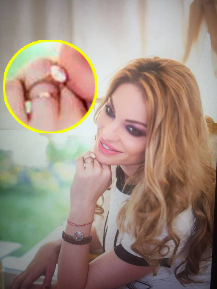 Valentina Pelinel poartă de mai multe luni un inel de logodnă 