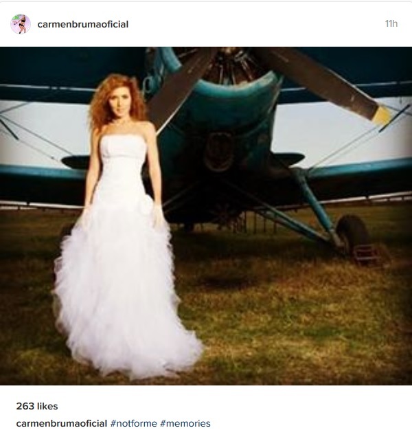 Carmen Brumă, în rochie de mireasă