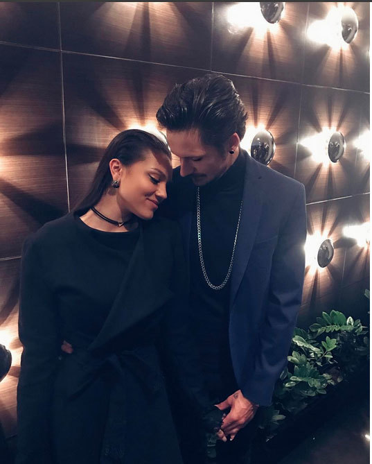 Carmen Simionescu se iubeşte cu regizorul Bogdan Daragiu