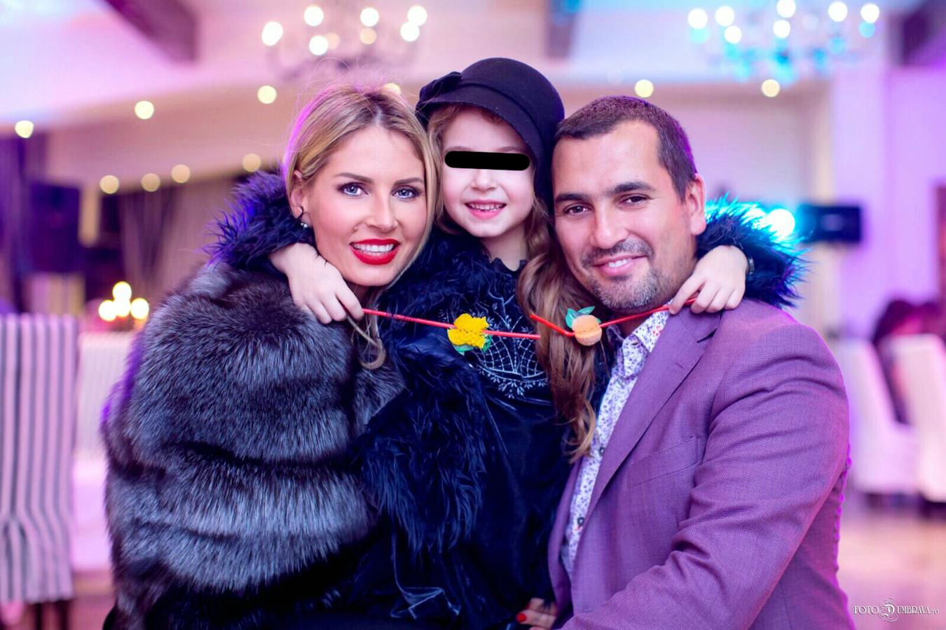 Andreea Bănică, împreună cu soţul şi fetiţa lor