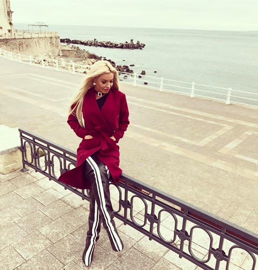 Un fan a rămas plăcut impresionat de felul în care arată Loredana Chivu în realitate.