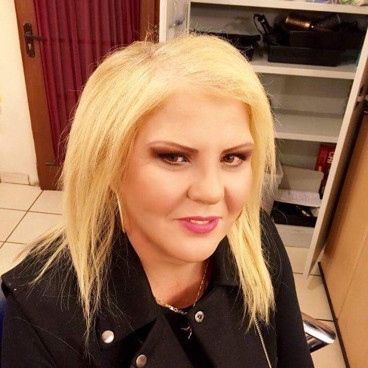 Mama Danielei Crudu, după operaţiile estetice!