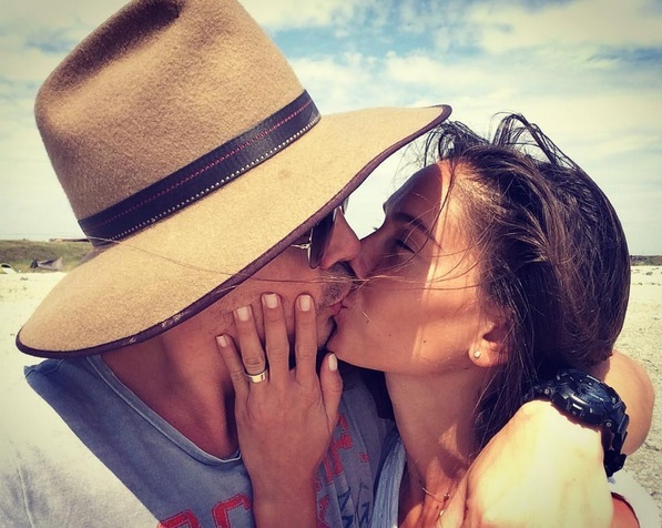 Deşi în trecut frângea inimile fanelor, de când a cunoscut-o pe Irina, viaţa lui Răzvan Fodor s-a schimbat complet!