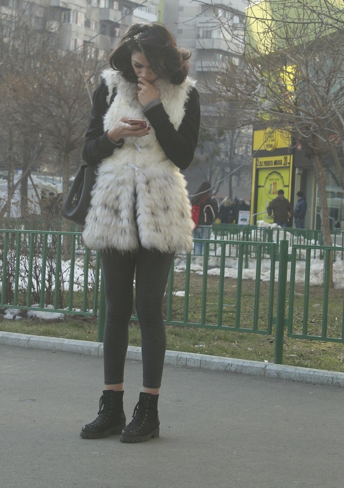 Raluca Pastramă se află în plină campanie de înfrumuseţare!