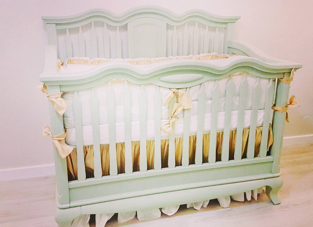 Pătuţul ales de Cristina Şişcanu şi Mădălin Ionescu pentru viitoarea lor fiică, Petra