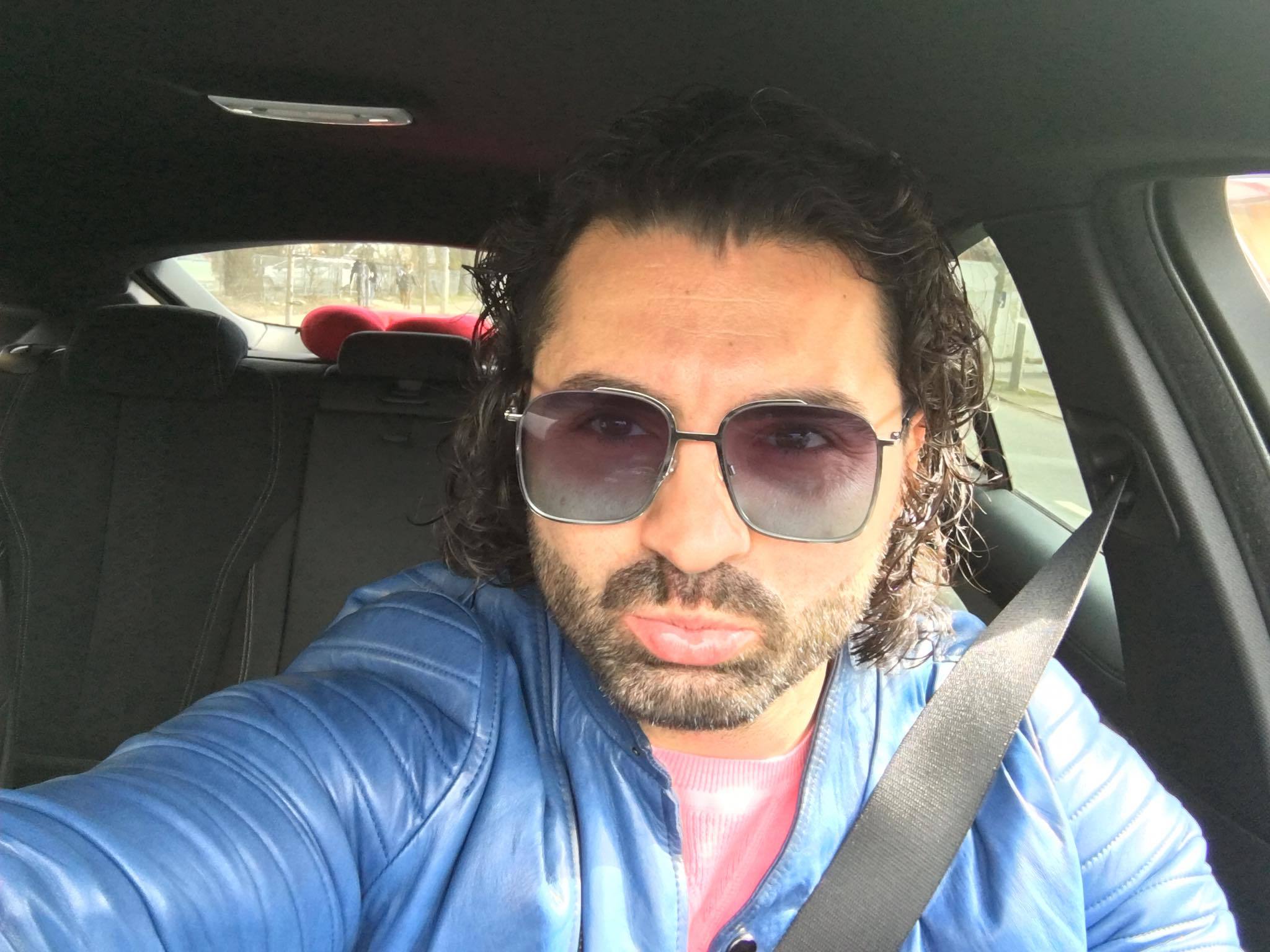 Pepe s-a fotografiat în această ipostază amuzantă, iar fanii s-au amuzat