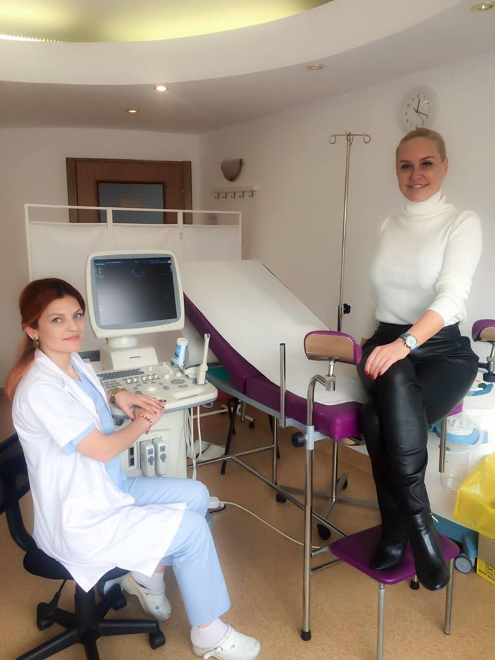 Vica Blochina s-a pozat pe masa ginecologului.