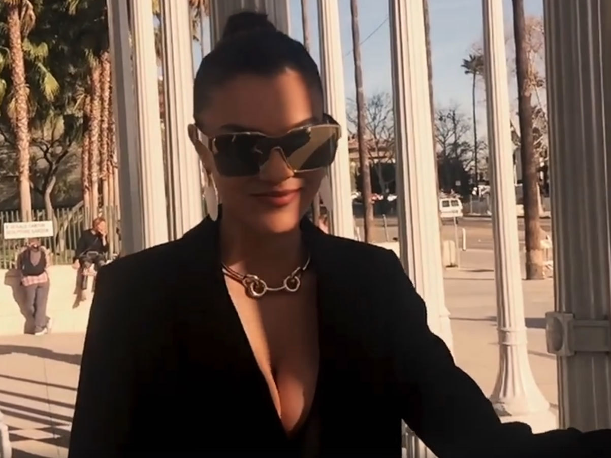 Fiica lui Adi Minune este extrem de sexy alături de iubitul ei