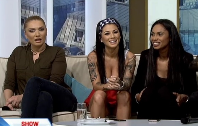 Vedeta a lăsat la vedere tot.