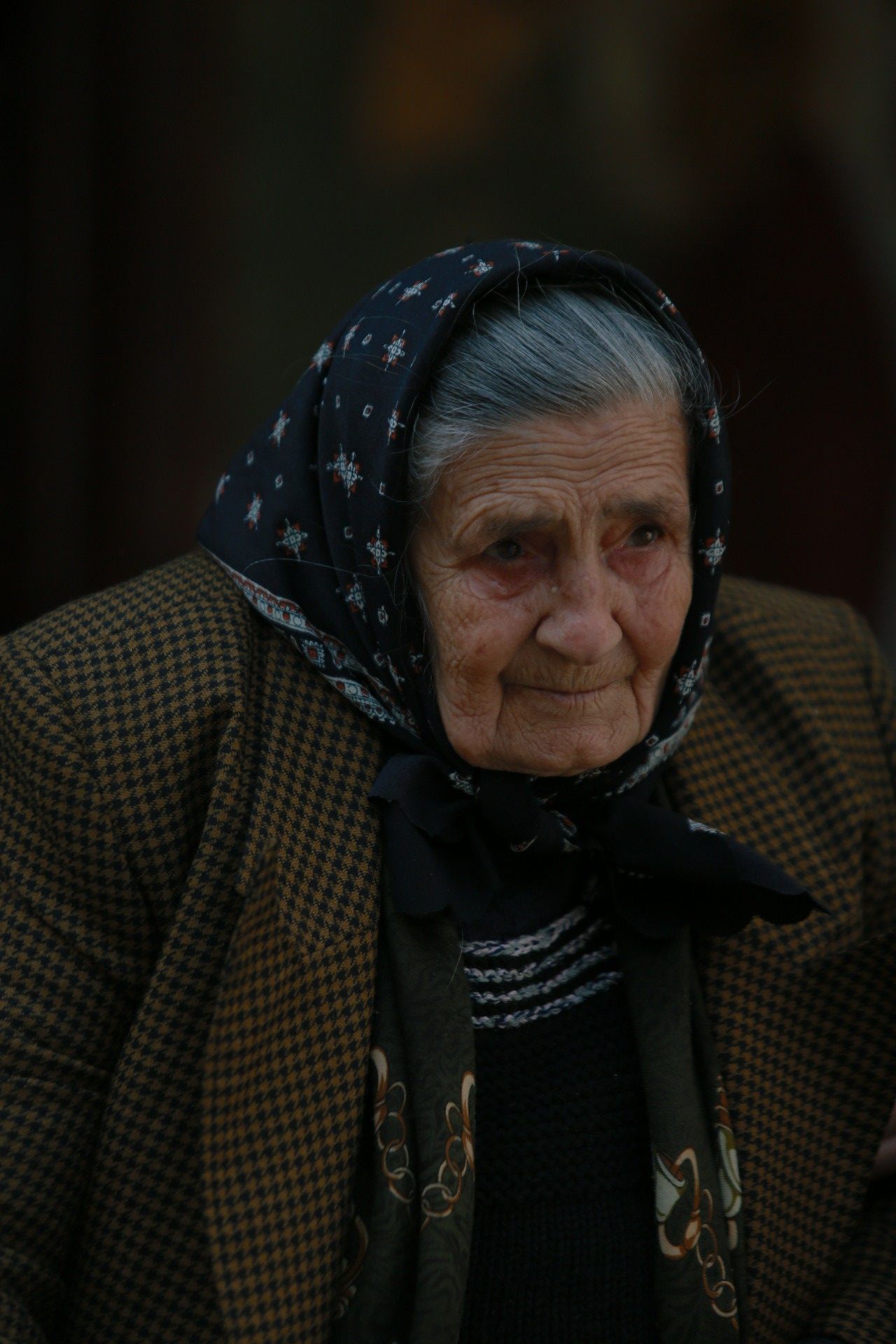 Mama artistei suferă cumplit.