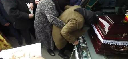 Mama Ilenei Ciuculete, doborâtă de suferinţă