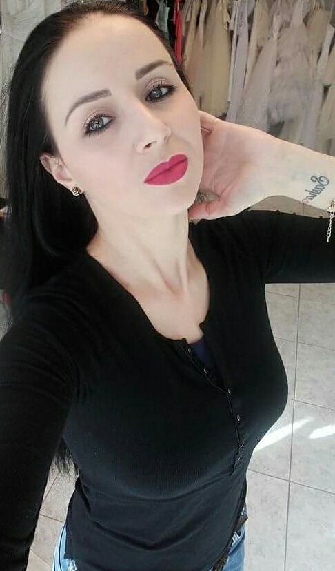 Magda Ciumac a fost foarte afectată de vestea că Ileana Ciuculete s-a stins din viaţă şi s-a decis să le împărtăşească acest lucru prietenilor ei virtuali.