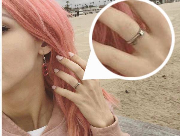 Andreea Bălan şi-a etalat inelul de logodnă primit de la George Burcea