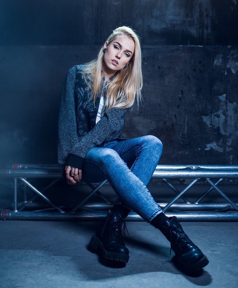 Gjan a devenit cunoscută şi în România