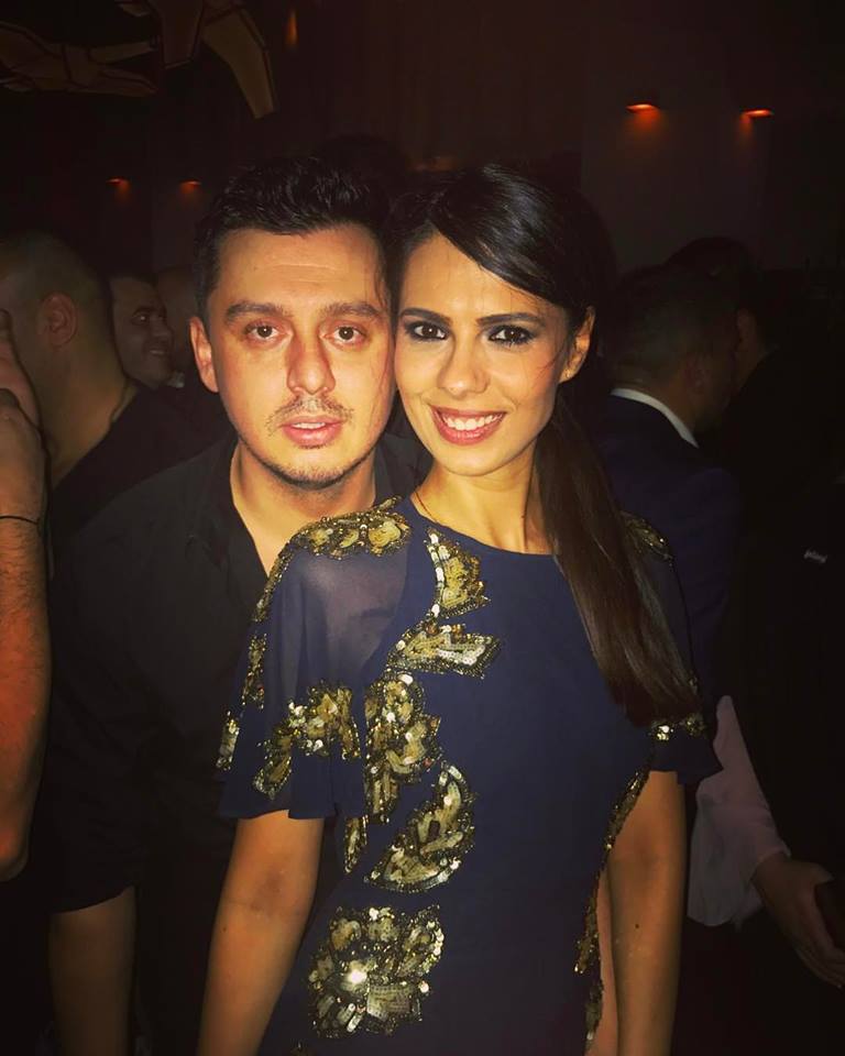 Armand o iubea la nebunie pe Claudia, dorind să se căsătorească cu aceasta.