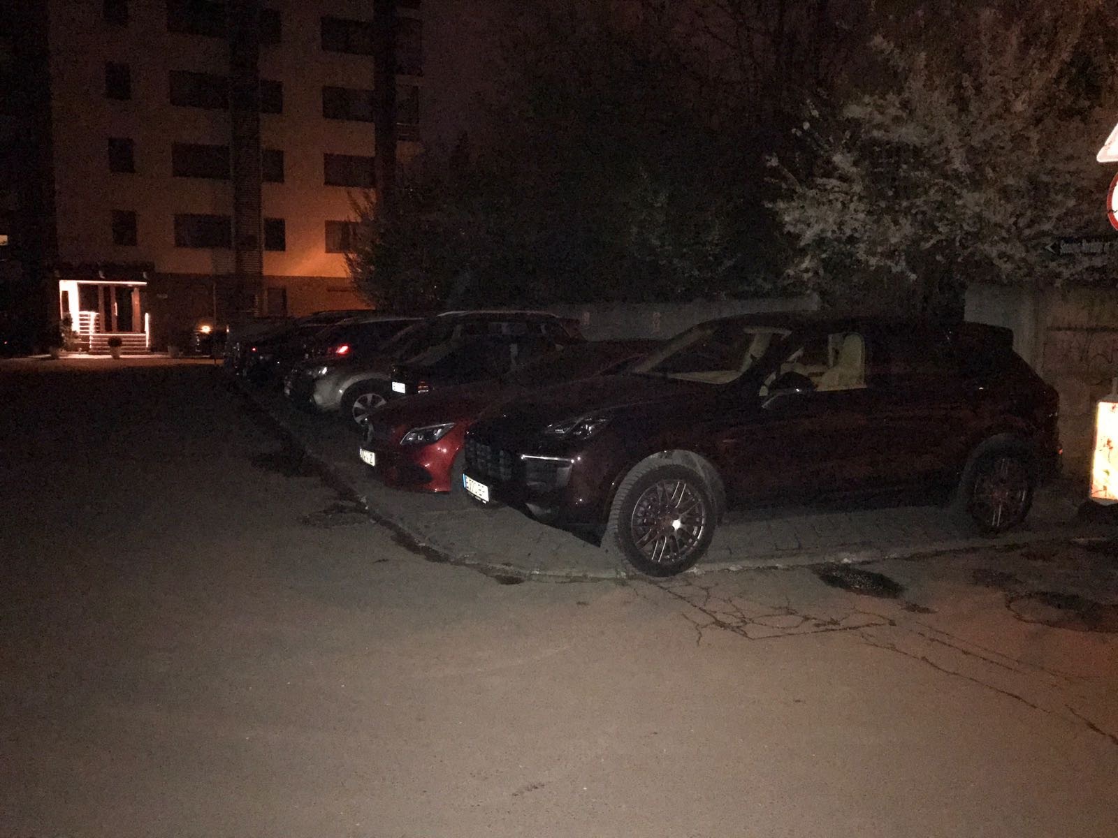 Brigitte a dormit în apartamentul ei din Şoseaua Nordului, maşina ei fiind parcată noaptea în faţa blocului respectiv