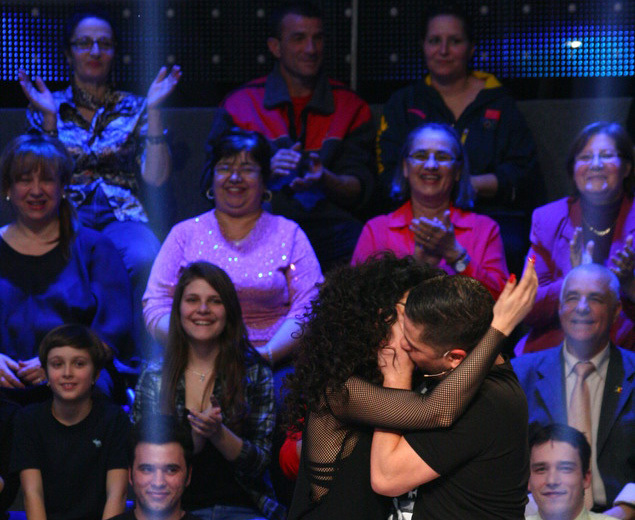 Doiniţa Oancea şi Augustin Viziru s-au sărutat în direct (Sursă foto: wowbiz.ro)