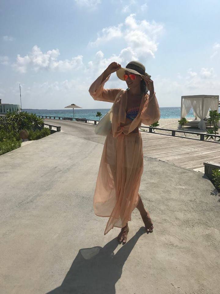 Iulia Vântur, fotografie de colecţie în Maldive