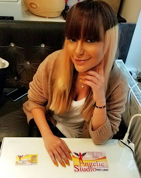 Andreea Antonescu şi look-ul care a creat vâlvă printre fani