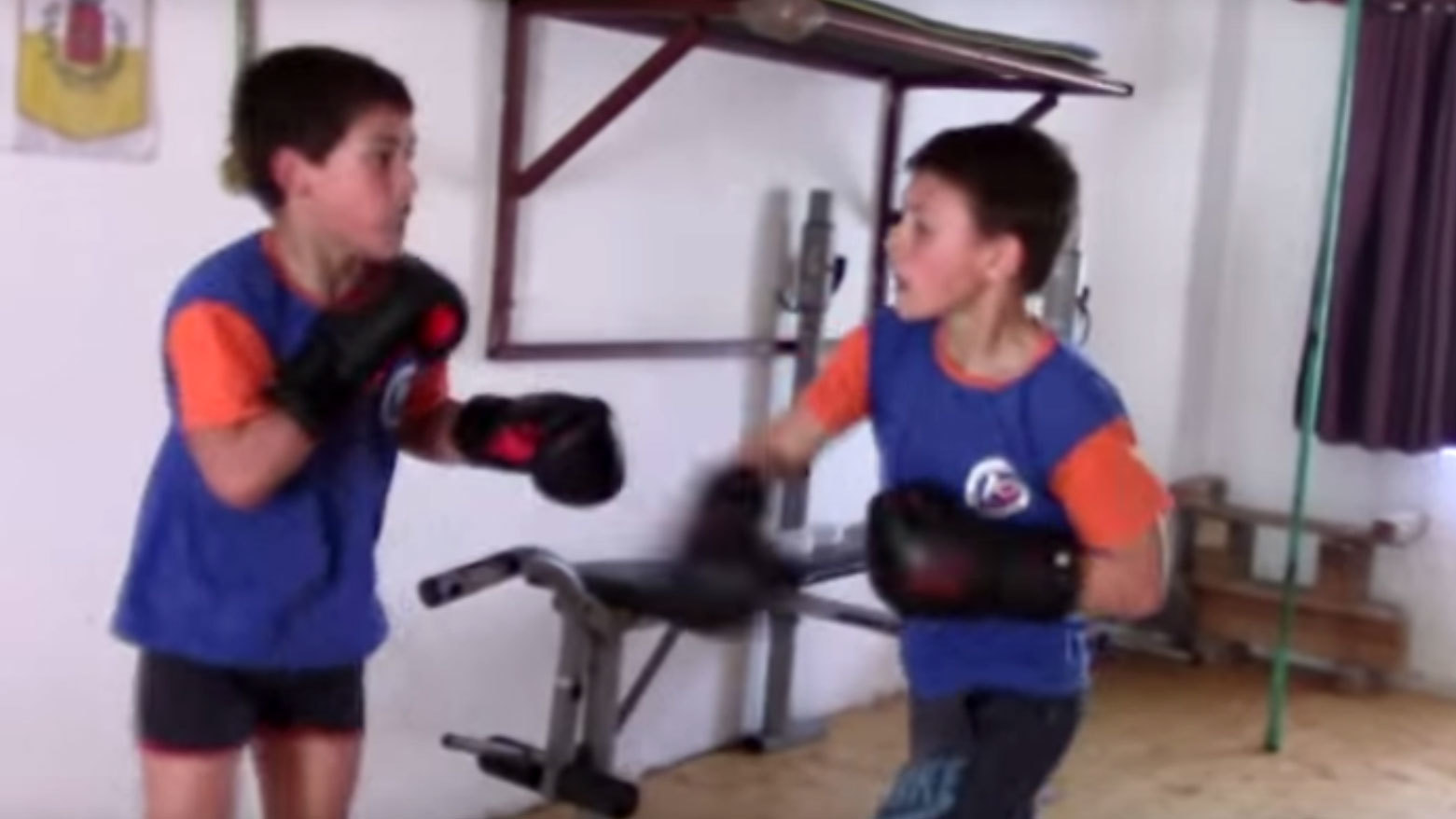 Giuliano si Claudiu au încins un meci de box