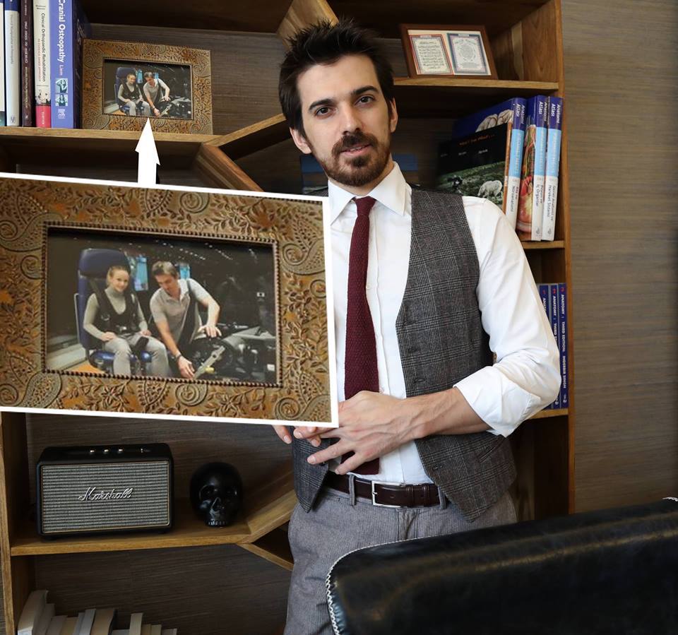 Tuncay Ozturk a spus cine este blonda din fotografie.