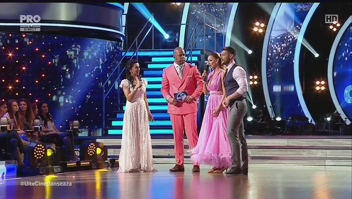 Bianca Drăguşanu şi Victor Slav şi-au început povestea de dragoste tot pe ringul de dans, dar în timpul emisiunii 