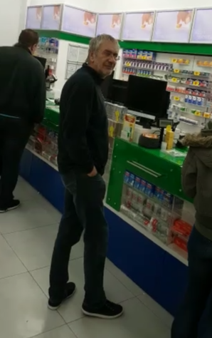 Marcel Iureş a dat fuga la farmacie după medicamente