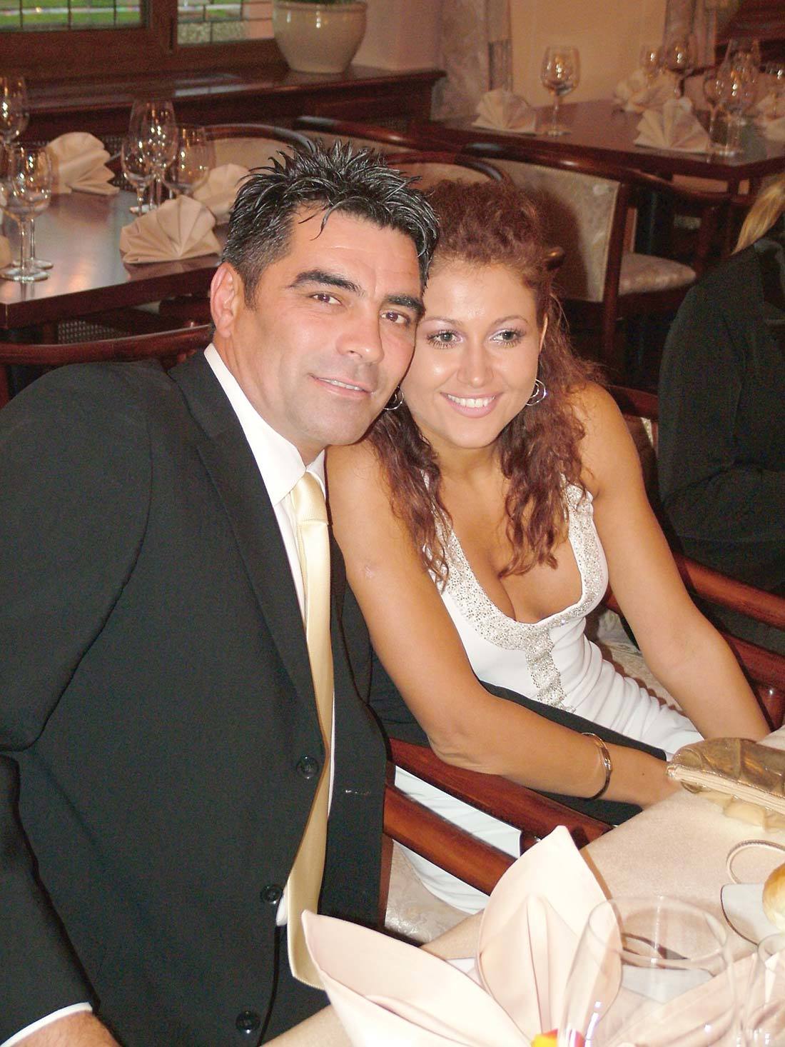 După ce a divorţat extrem de rapid de Marcel Toader, Anamaria Ferentz suflă acum şi în iaurt, ţinându-şi relaţiile amoroase departe de ochii curioşilor.