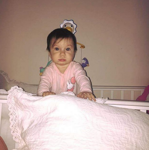 Fiica Andreei Tonciu este foarte matinală.