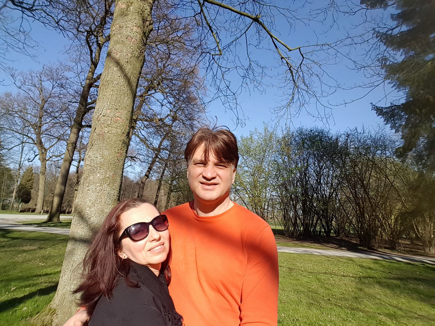 Mihai şi Adriana Onilă au găsit puterea de a rămâne uniţi şi de a zâmbi din nou după moartea fiicei lor